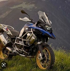 Meet your Posher, Paul